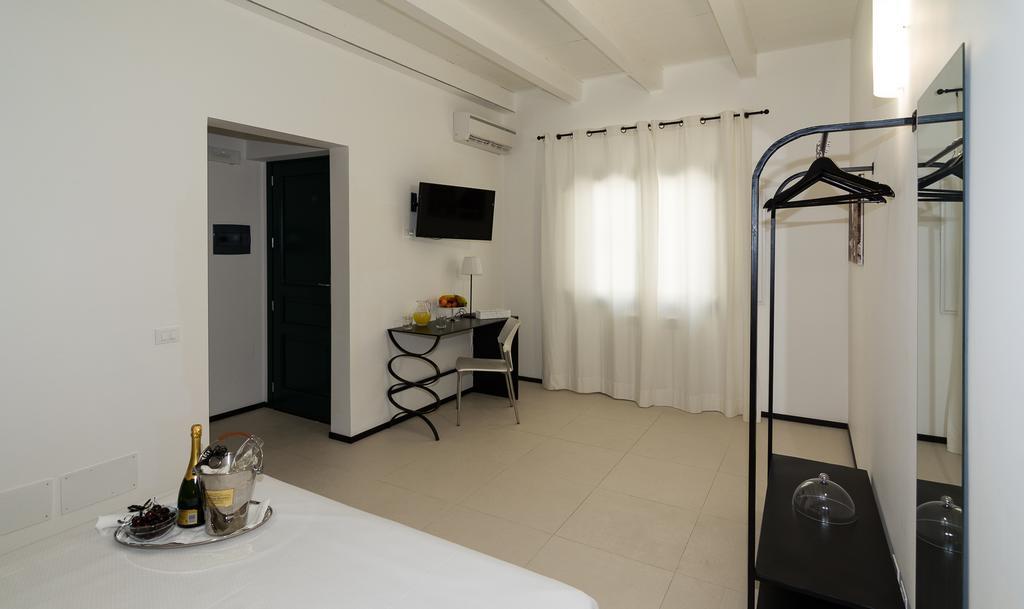 B&B Alla Stazione Palermo Eksteriør billede